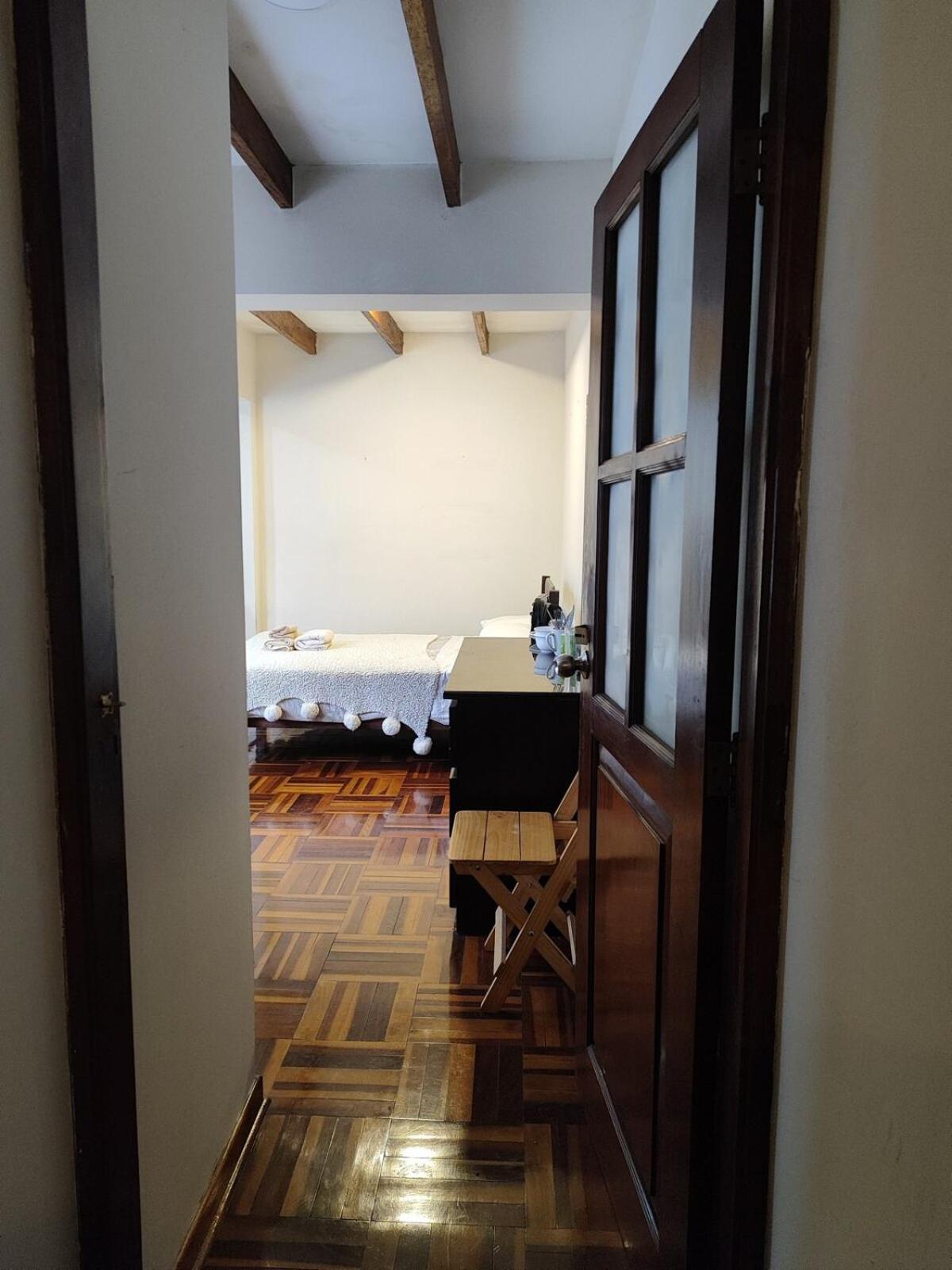 Amplia Independiente Con Bano Privado Apartment Lima