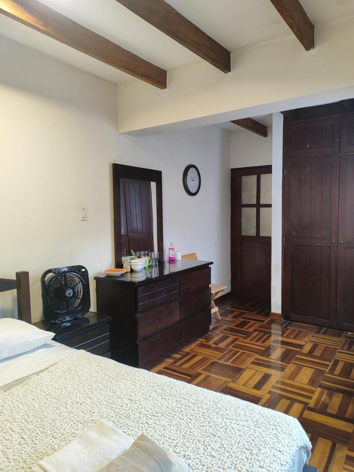 Appartamento Amplia Independiente Con Bano Privado Distretto di Lima